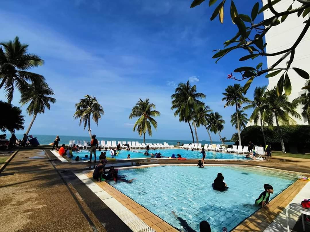 דירות Tanjung Tuan Regency Port Dickson 1 Carpark מראה חיצוני תמונה